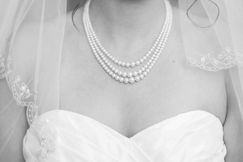 Brides pearl necklace